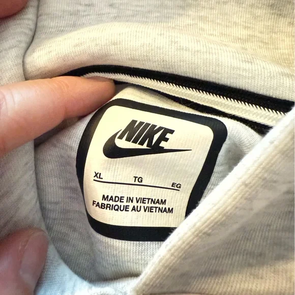 Set of 3 Nike Tech Fleece Asymmetrical Hoodie - Picture 10 of 13